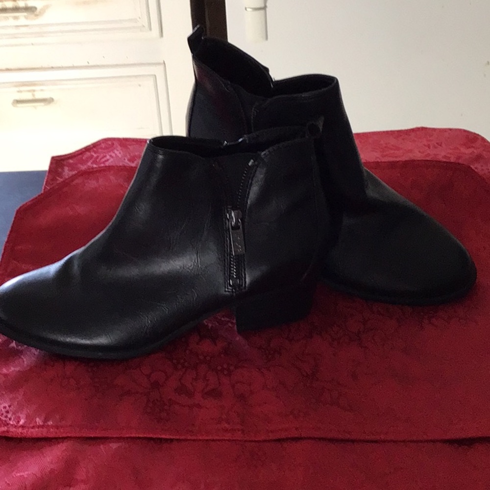 Women’s boots